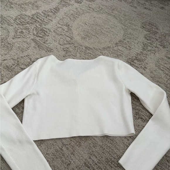 Brandy Melville long sleeve - Picture 2 of 2